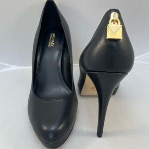 Michael Kors Black Leather Platform Pumps Gold Lock Stiletto Heels Size 8
